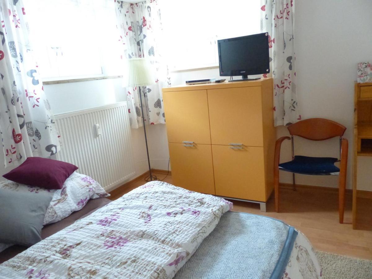Ehemalige Rosengaertnerei Apartamento Randersacker Exterior foto